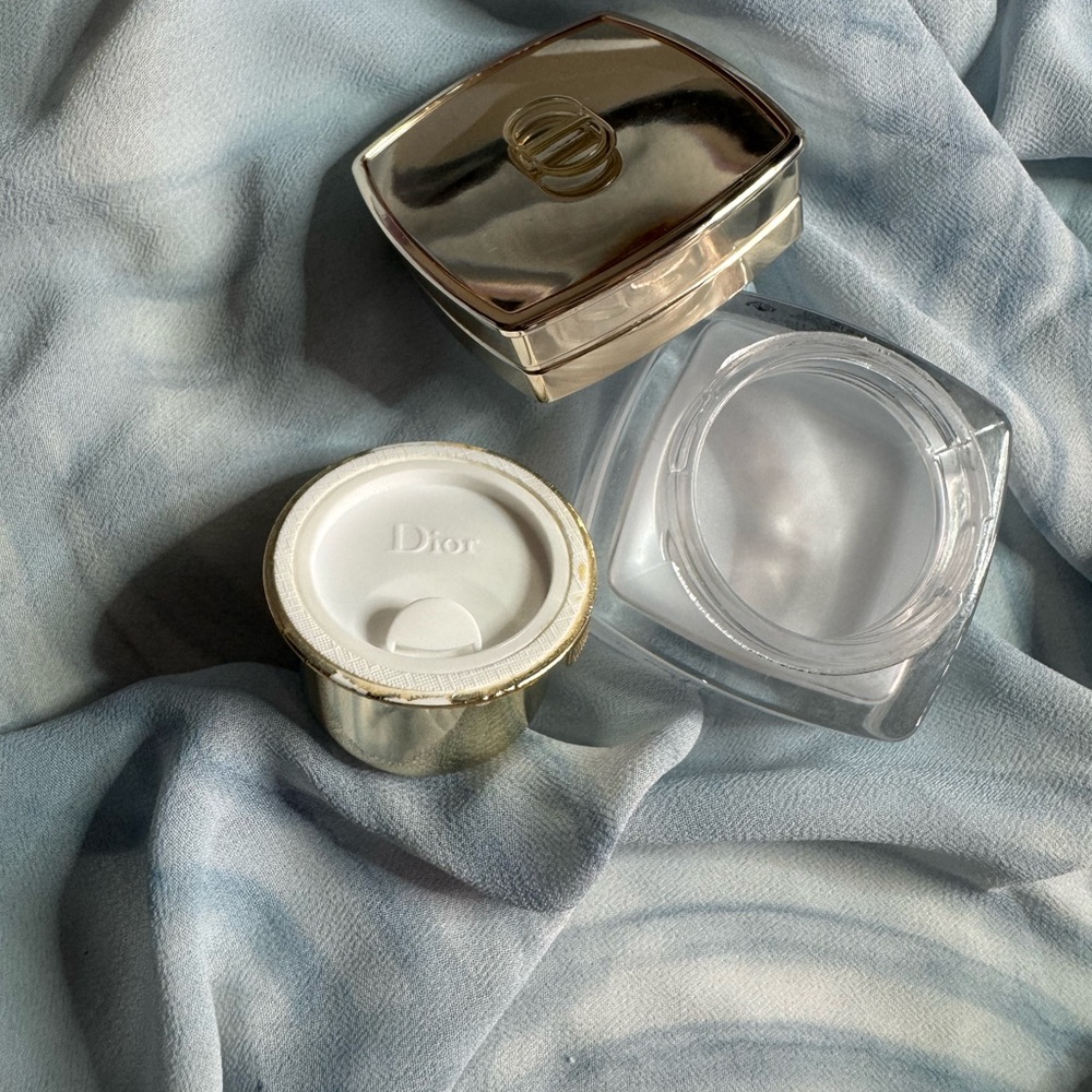 Dior Prestige Refillable Container .5 oz